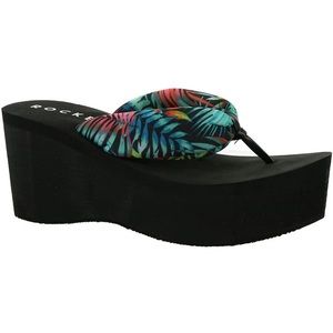 NWOB Rocket Dog Crushpuff Wedge Sandals